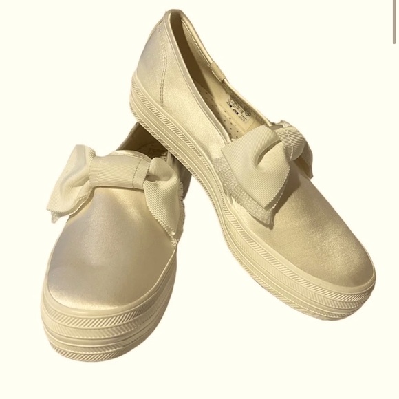 Keds White Canvas Slip-On Sneakers - Picture 3 of 4